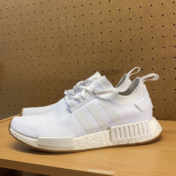 Adidas NMD_R1 Primeknit White Gum Sz 9 Men’s Shoes - Picture 2 of 12